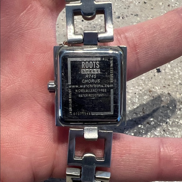 Roots Silver Link watch - Picture 4 of 5